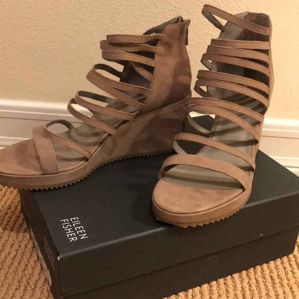 Eileen Fisher Milly-Nu Earth Tumbled Nubuck